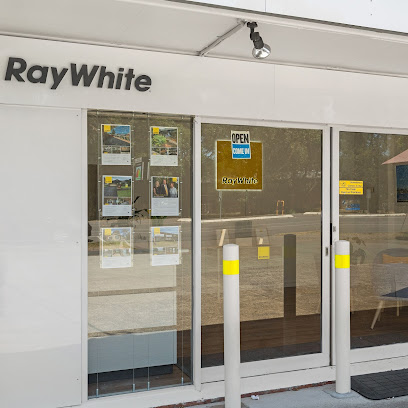 Ray White Tanilba Bay - Opiniones